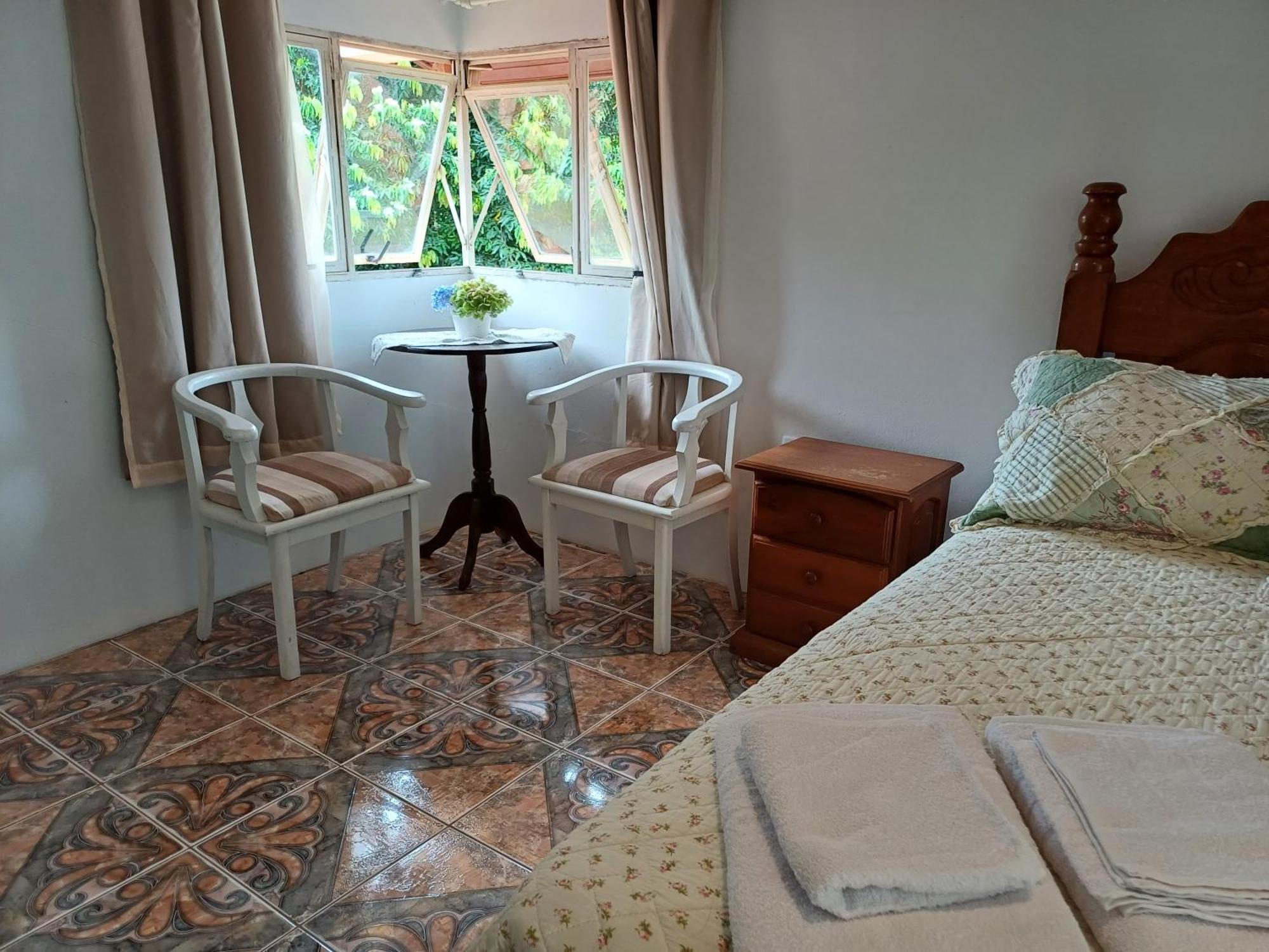 Chacara Rosa Cortiana Bed & Breakfast São Gabriel Екстериор снимка